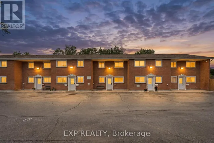 I - 48 WINDOM ROAD, Kitchener, Ontario N2A2P4