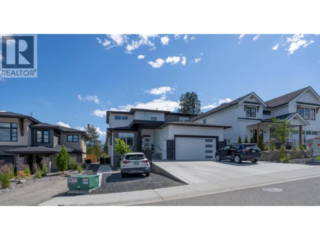 703 Lake Court, West Kelowna, British Columbia V1Z1H6