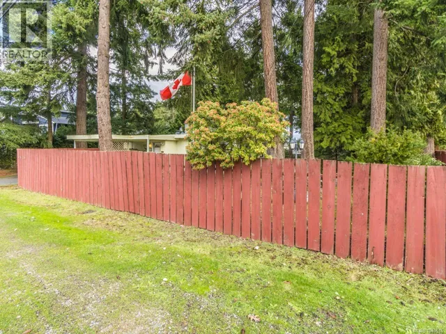 5515 Turner Rd, Nanaimo, British Columbia V9T5M4