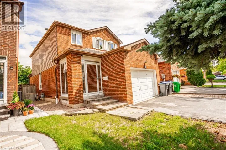 15 CRESSWELL Drive, Brampton, Ontario L6Y2T5
