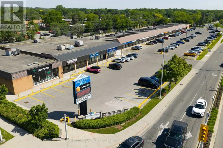 2007 MOUNT FOREST DRIVE, Burlington (Mountainside), Ontario L7P1H4