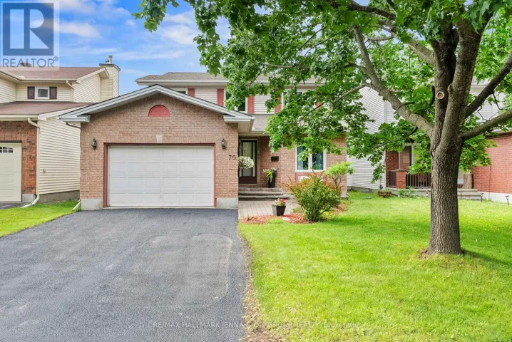 70 HUNTERSFIELD DRIVE, Ottawa, Ontario K1T3L7