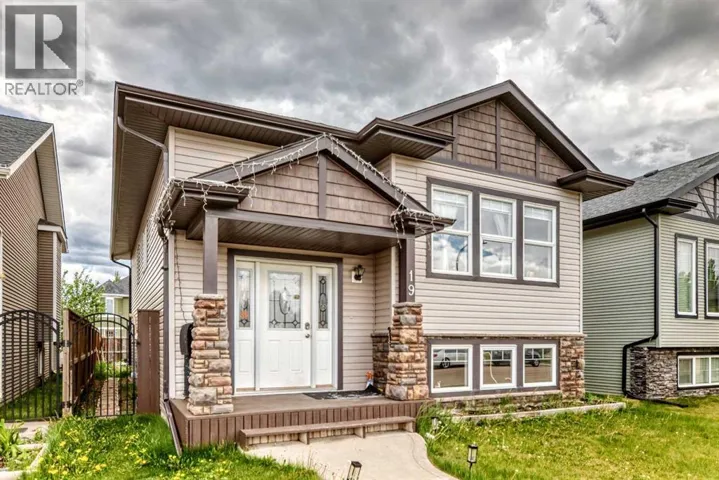 19 Charles Avenue, Red Deer, Alberta T4P0L8