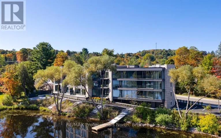 205 - 32 BRUNEL ROAD, Huntsville (Chaffey), Ontario P1H1P5