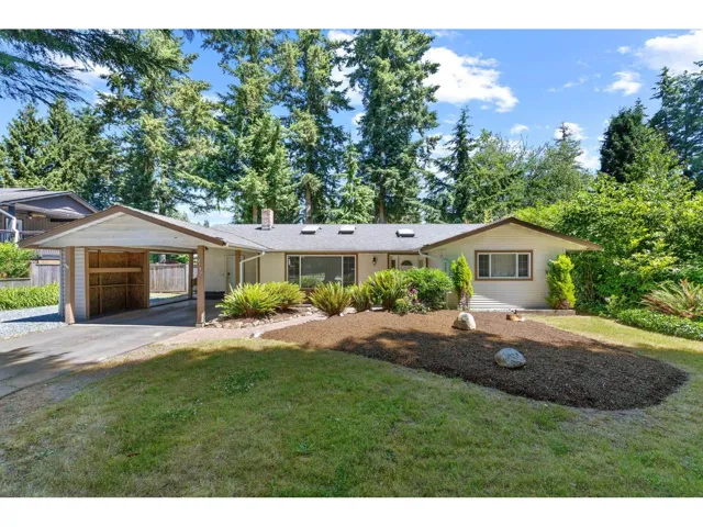 4132 204B STREET, Langley, British Columbia V3A1Z8