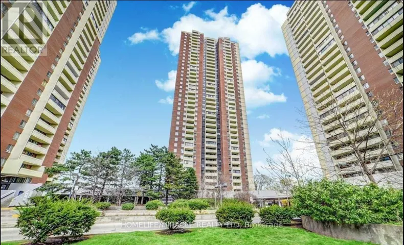 1009 - 1 MASSEY SQUARE, Toronto (Crescent Town), Ontario M4C5L4
