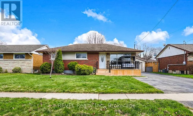 24 GROSVENOR STREET S, St. Catharines (Bunting/Linwell), Ontario L2M3E2