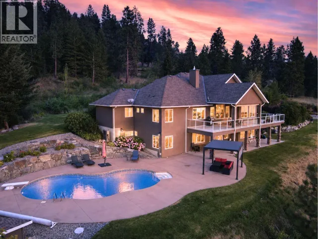 13615 Middle Bench Road, Lake Country, British Columbia V4V2B4