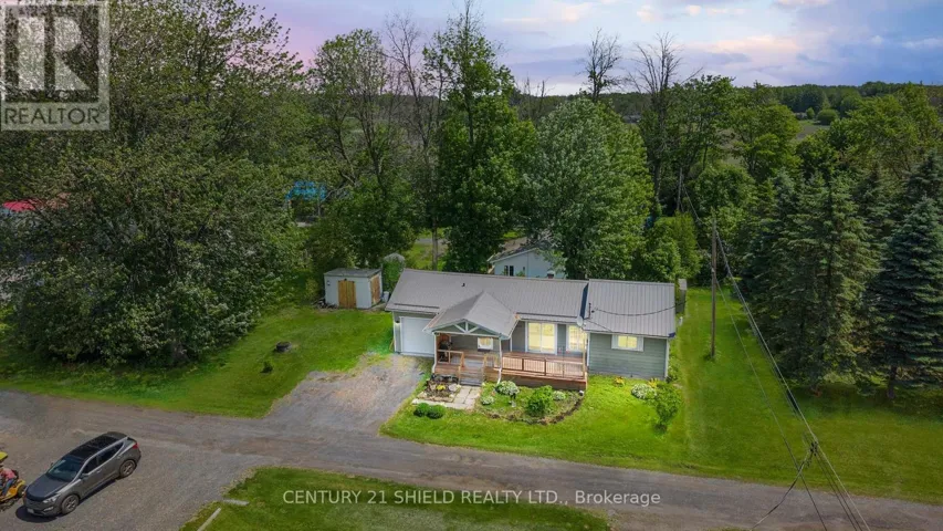 6235 MAPLE AVENUE, South Glengarry, Ontario K0C1N0