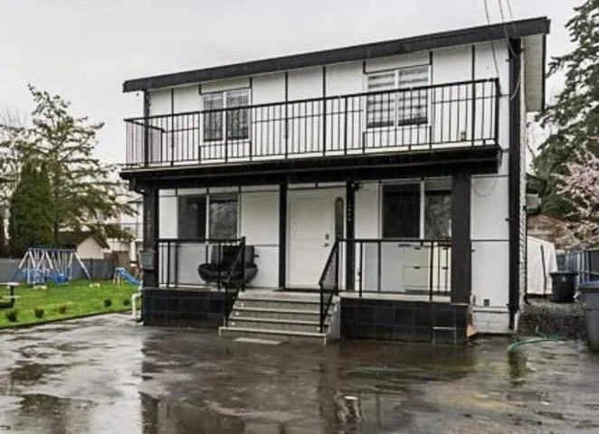 12850 115B AVENUE, Surrey, British Columbia V3R2R9