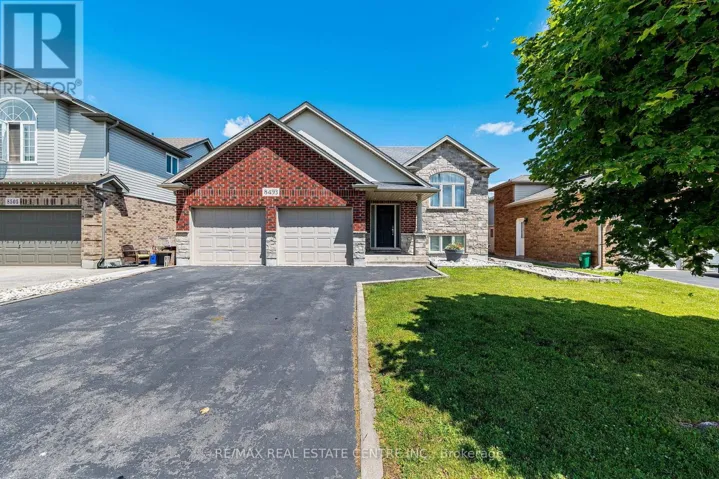 8493 GLAVCIC DRIVE, Niagara Falls (Forestview), Ontario L2H0B5