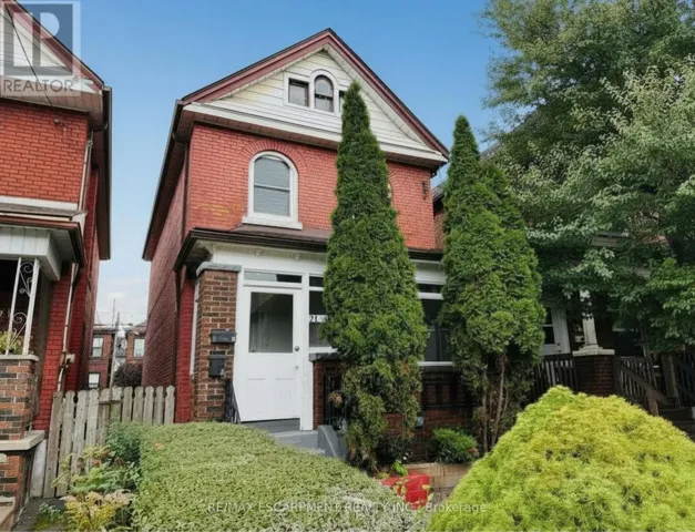 24 SOMERSET AVENUE, Hamilton (Stipley), Ontario L8L2L5