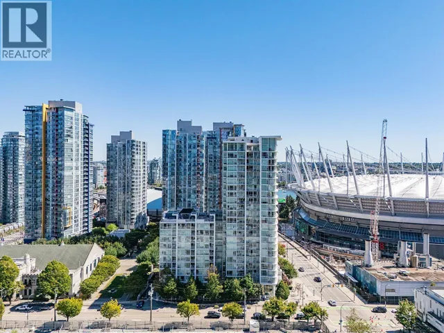 607 161 WEST GEORGIA STREET, Vancouver, British Columbia V6B0K9