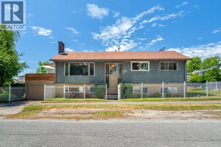 6175 QUEBEC STREET, Vancouver, British Columbia V5W2P6