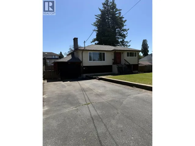 311 LEROY STREET, Coquitlam, British Columbia V3K5K5