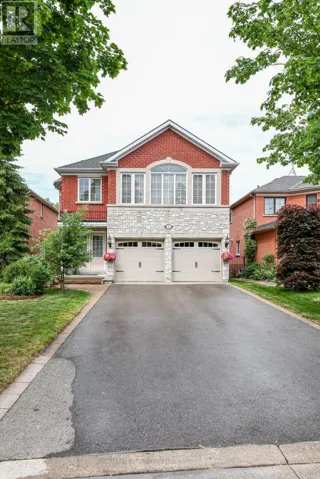10 SANDWAY CRESCENT, Vaughan (Maple), Ontario L6A2M1