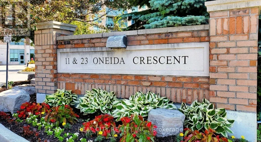 305 - 11 ONEIDA CRESCENT, Richmond Hill (Langstaff), Ontario L4B0A1