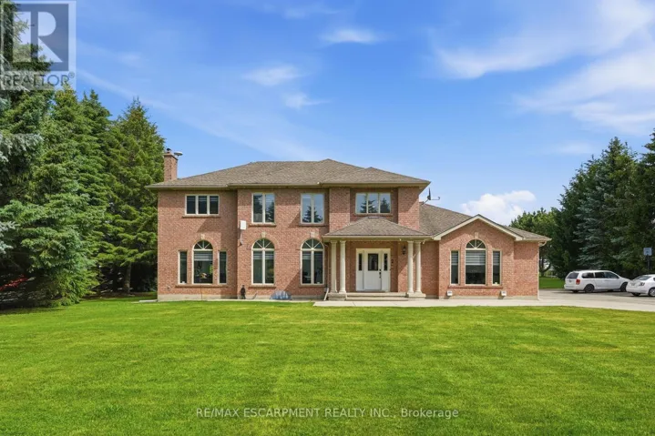 2 CURRIE DRIVE, Puslinch (Morriston), Ontario N0B2C0
