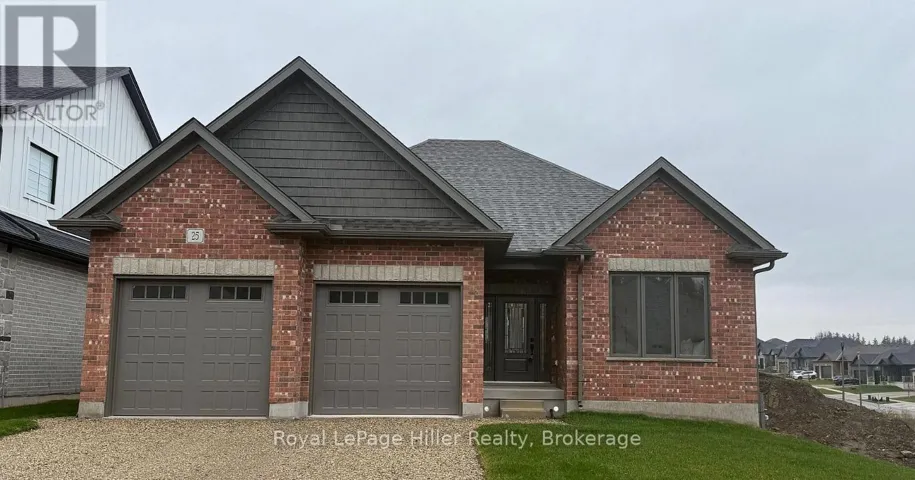 25 AVERY PLACE, Perth East (Milverton), Ontario N0K1M0