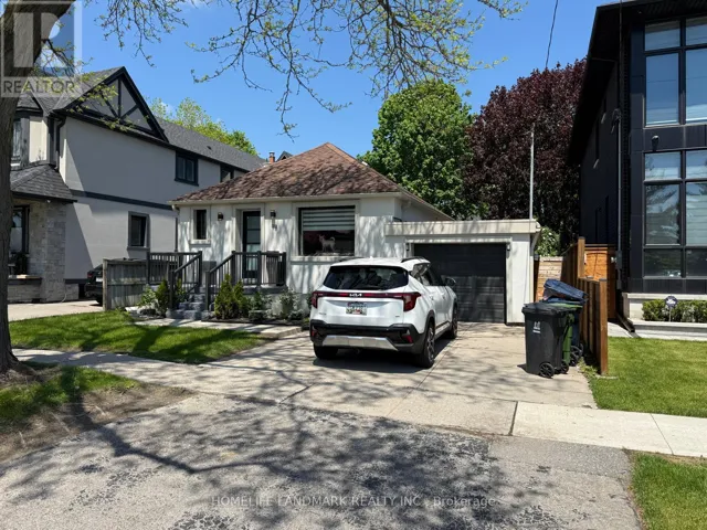 78 YORKVIEW DRIVE, Toronto (Stonegate-Queensway), Ontario M8Z2G2