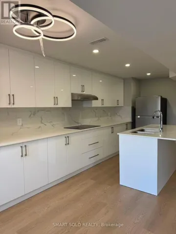 382 BOUNDARY BOULEVARD, Whitchurch-Stouffville, Ontario L4A5E2
