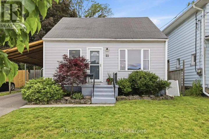 22 NASSAU STREET, Oshawa (Vanier), Ontario L1J4A4