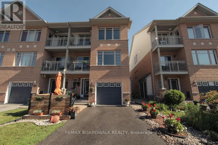 382 CITIPLACE DRIVE, Ottawa, Ontario K2E0A7