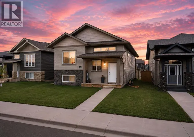 58 Village Crescent, Red Deer, Alberta T4R0P3