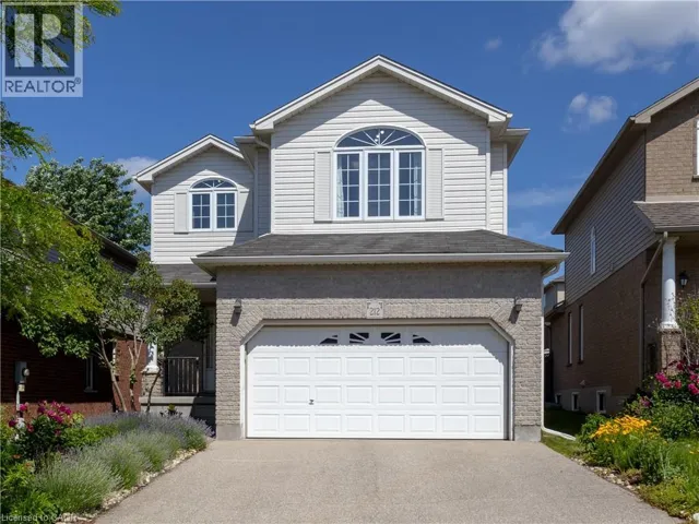 212 SLEAFORD Street, Waterloo, Ontario N2J4Z8