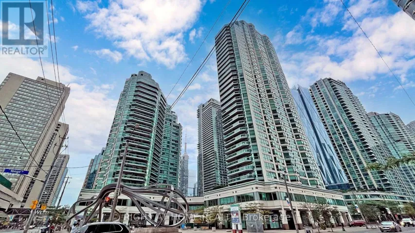1706 - 10 YONGE STREET, Toronto (Waterfront Communities), Ontario M5E1R4