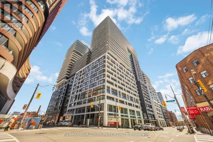 709 - 70 PRINCESS STREET, Toronto (Moss Park), Ontario M5A0X6
