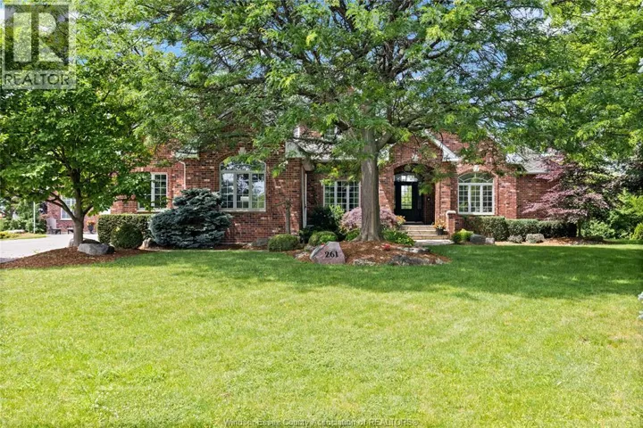 261 RUGGABER DRIVE, Lakeshore, Ontario N8N4N8