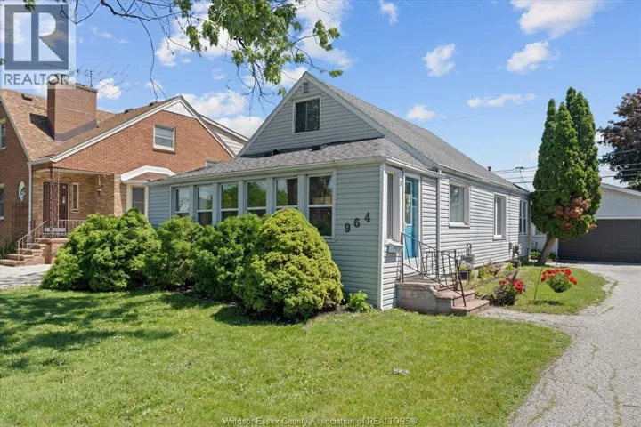 964 Eastlawn AVENUE, Windsor, Ontario N8S3H9