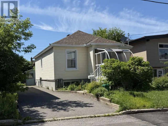 318 SHAKESPEARE STREET, Ottawa, Ontario K1L5M2