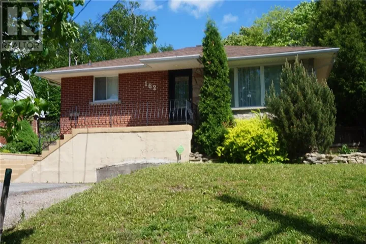 162 Dunvegan Court, Greater Sudbury, Ontario P3E1Z2