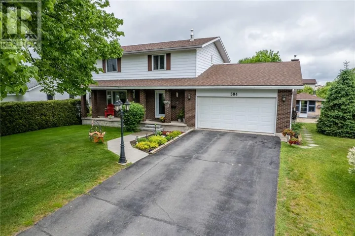 584 Mead Boulevard, Espanola, Ontario P5E1L8