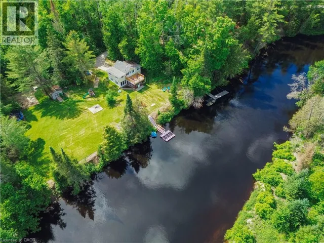 11 SIDE Road, Kinmount, Ontario K0M1C0