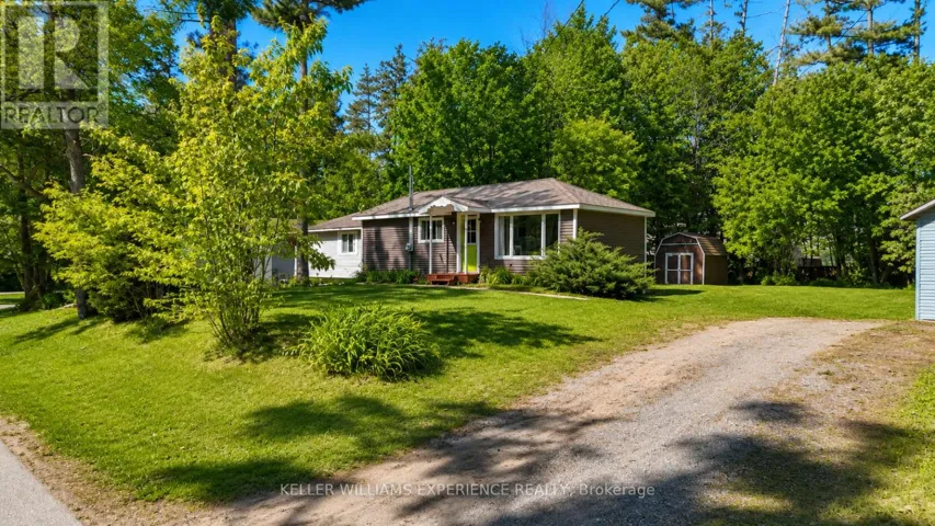 3319 KNIGHT AVENUE, Severn (West Shore), Ontario L3V6H3