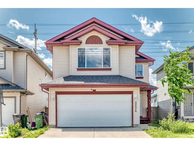 3224 26 ST NW, Edmonton, Alberta T6T1Z3