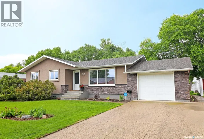 72 Collacott DRIVE, Yorkton, Saskatchewan S3N3E6