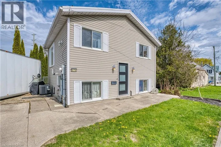 575 SALISBURY Avenue S, Listowel, Ontario N4W1Y8