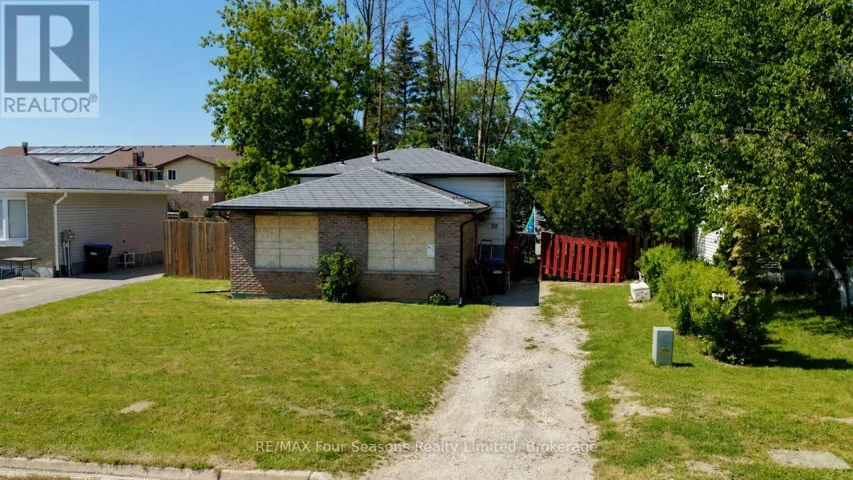10 RHONDA ROAD, Collingwood, Ontario L9Y4G4