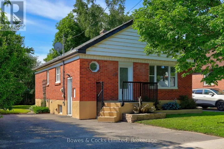 571 O'CONNELL ROAD, Peterborough (Otonabee Ward 1), Ontario K9J4E2