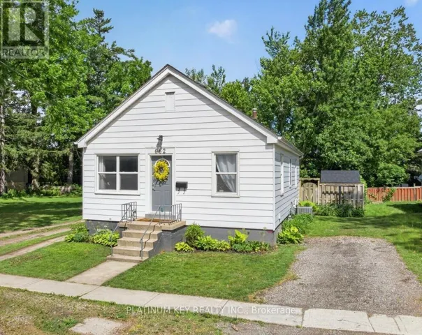 662 KING STREET, Strathroy-Caradoc (Mount Brydges), Ontario N0L1W0
