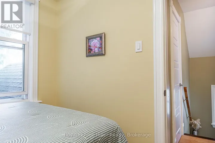 780