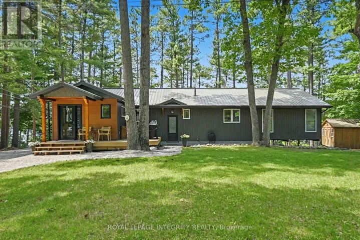 185 CHRISTIE LAKE LANE 51 LANE, Tay Valley, Ontario K0H2B0