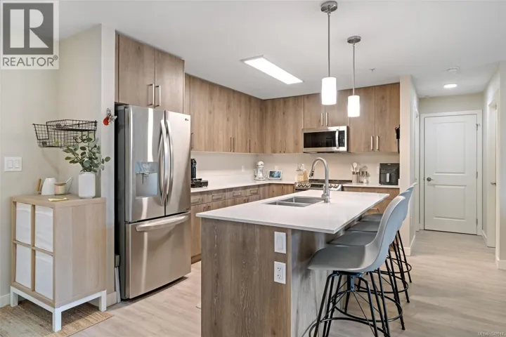 311 110 Presley Pl, View Royal, British Columbia V9B0Z1