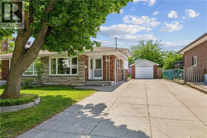 192 OAKLAND Drive, Hamilton, Ontario L8E1B6