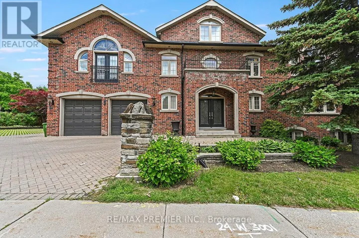 BSMT - 916 SCARLETT ROAD, Toronto (Humber Heights), Ontario M9P2V4