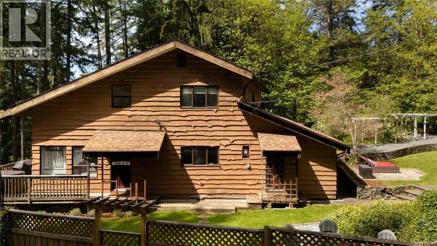 2446 Sommer Lane, Shawnigan Lake, British Columbia V0R2W1